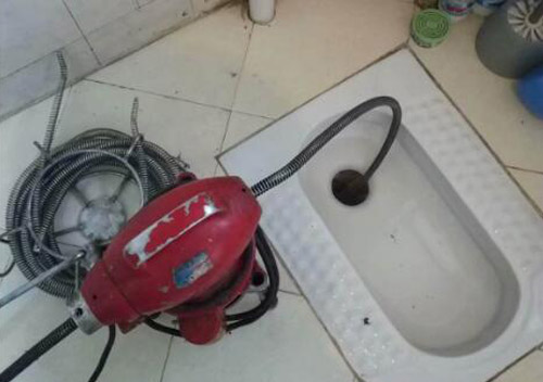 天津管道疏通,厕所马桶下水道疏通联系电话多少？